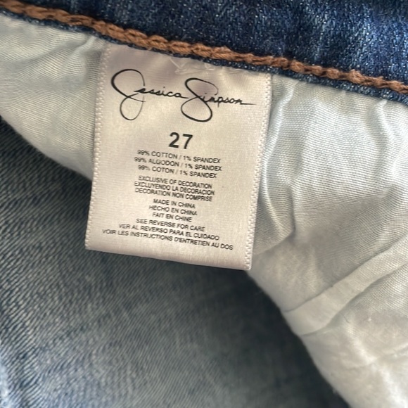 Jessica Simpson jean shorts - Picture 4 of 4